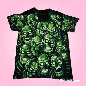 SOLD | 👙 Green Skull Shirt 👙